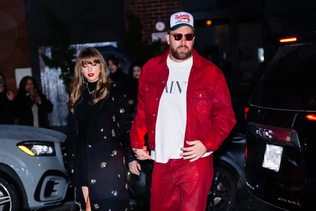 Taylor Swift and Travis Kelce spotted on a cozy rainy date in New York City