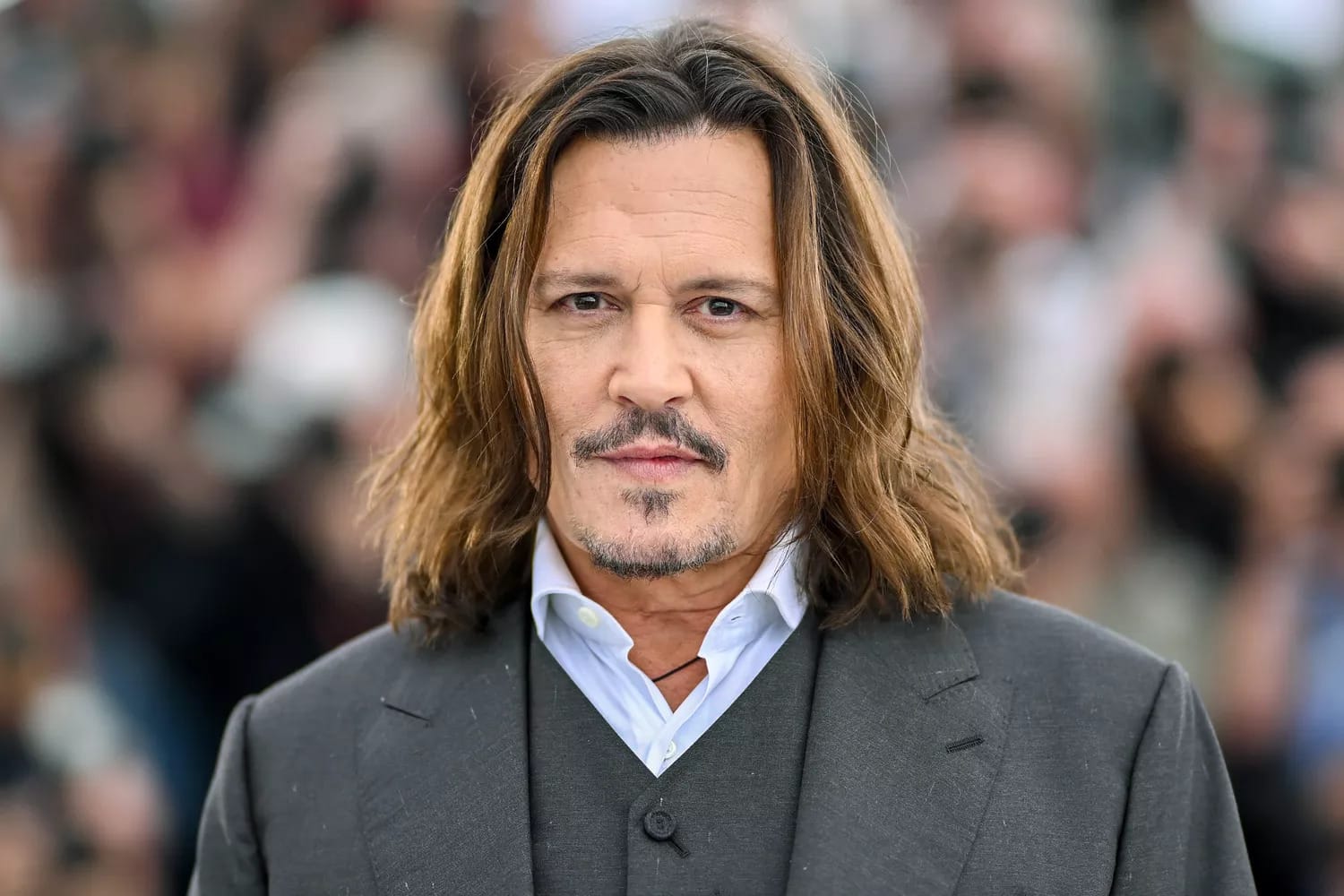 Johnny Depp issues warning about scammers impersonating him on social media