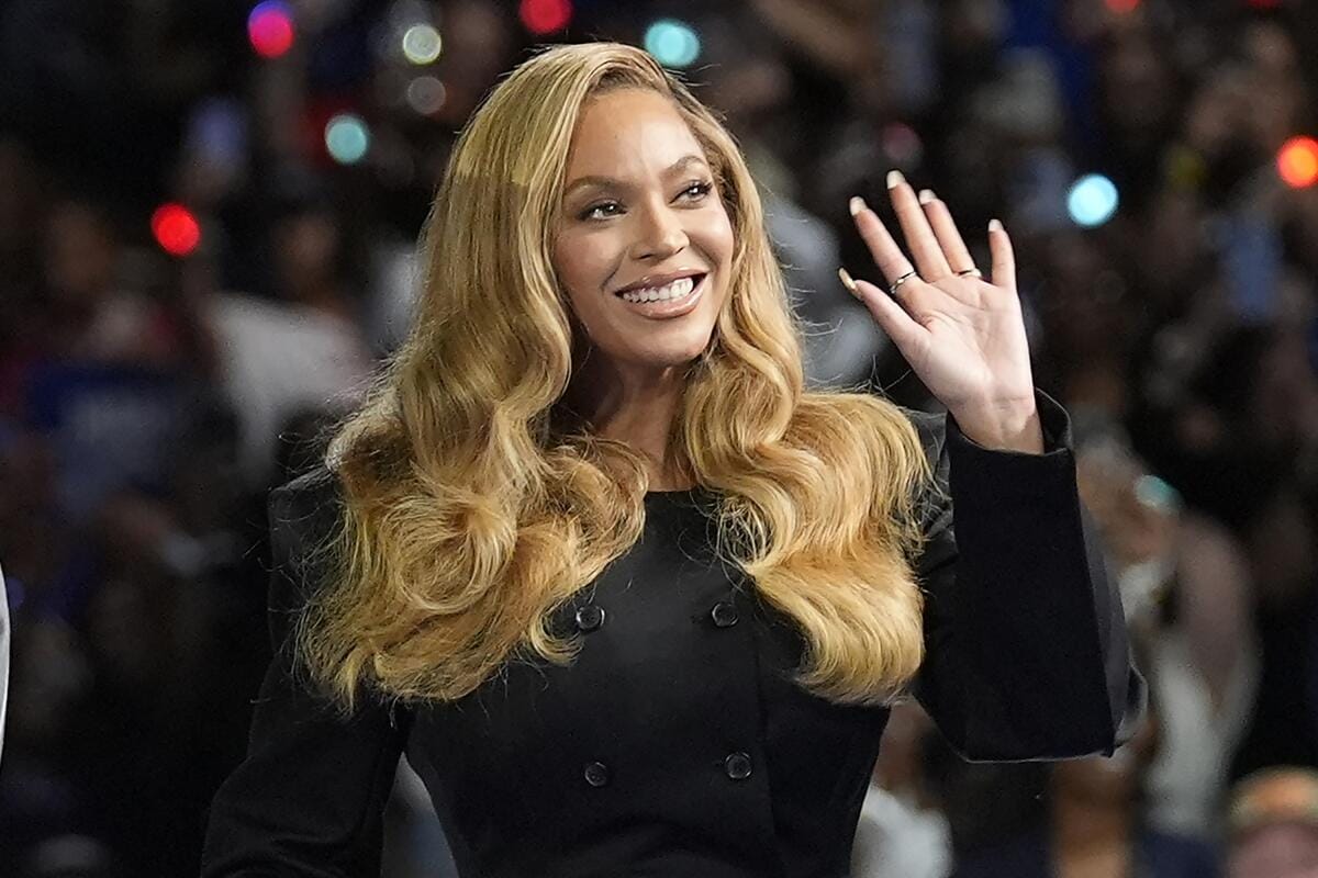 Billboard Declares Beyoncé the Top Pop Star of the Century