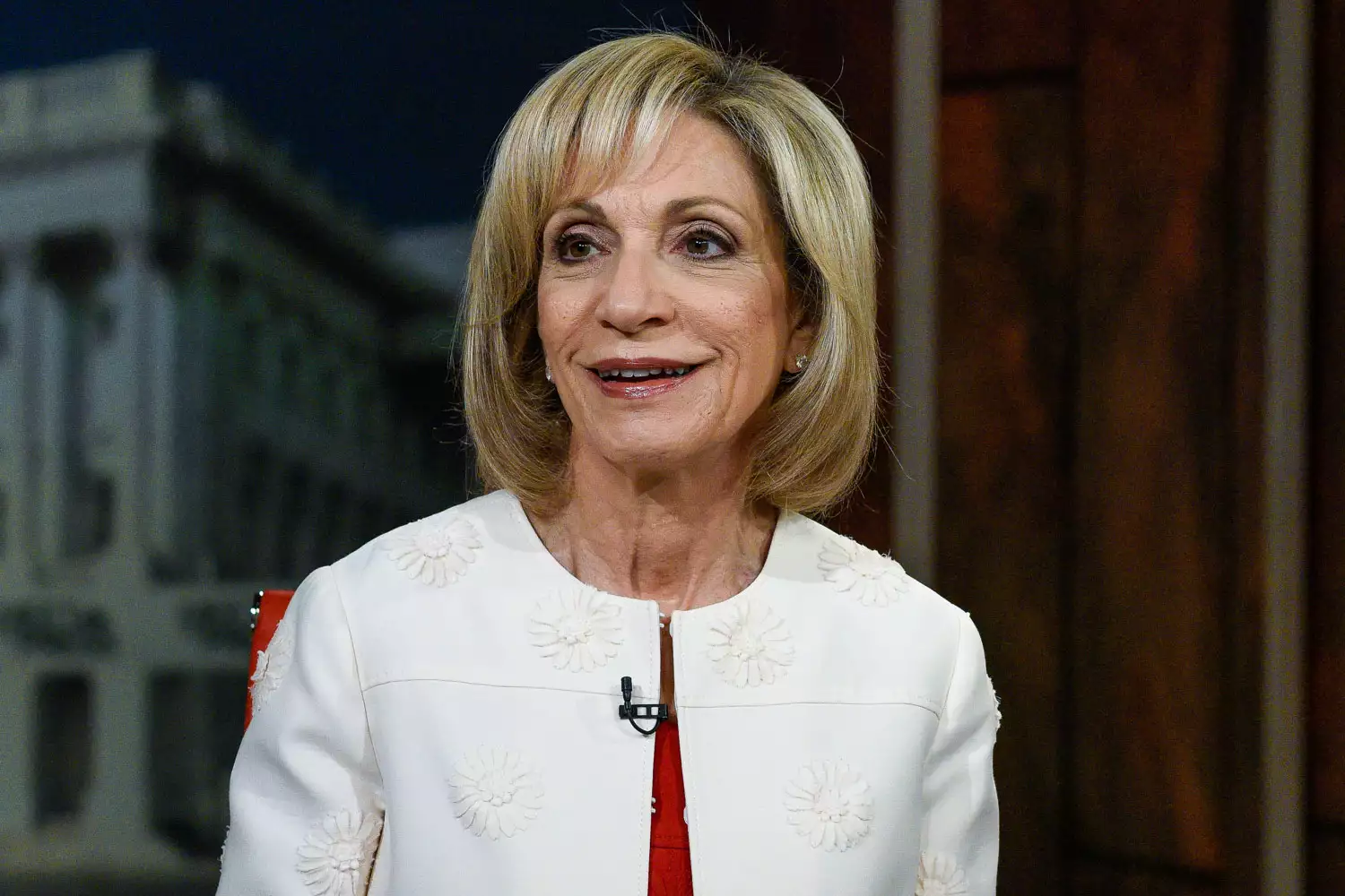 Andrea Mitchell bids farewell to MSNBC in emotional finale