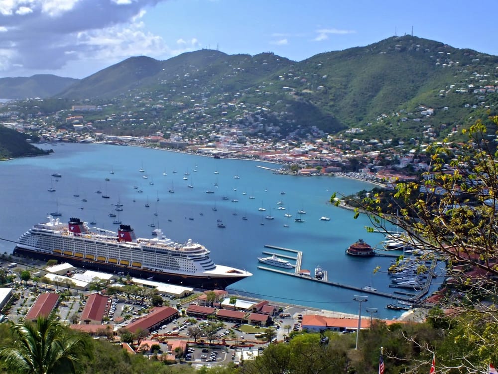 U.S. Virgin Islands sees unprecedented tourist surge in 2024 post image