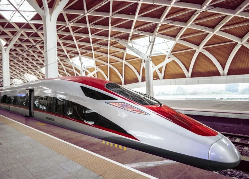 China's latest high-speed train prototype sets sights on global speed record post image