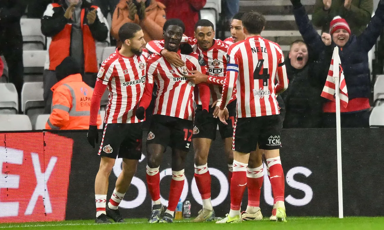 Isidor's goal propels Sunderland closer to championship leaders