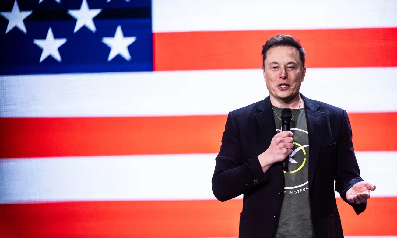 Elon Musk's father hints at son's interest in buying Liverpool FC